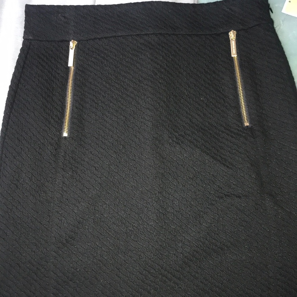 Black business casual skirt